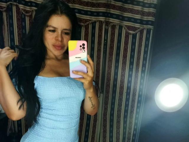 ViolettaRios - Sexe cam en vivo - 24621393