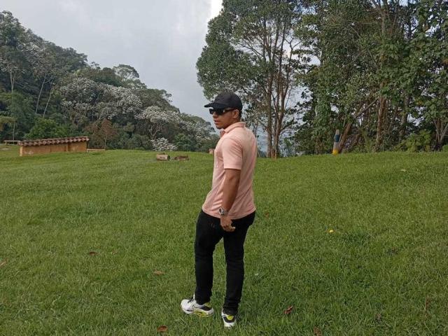 HarrinsonHairy - Live porn &amp; sex cam - 24623677