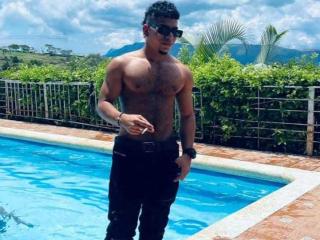 HarrinsonHairy - Sexe cam en vivo - 24623685