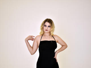 HelenaStevenson - Live sex cam - 24623689