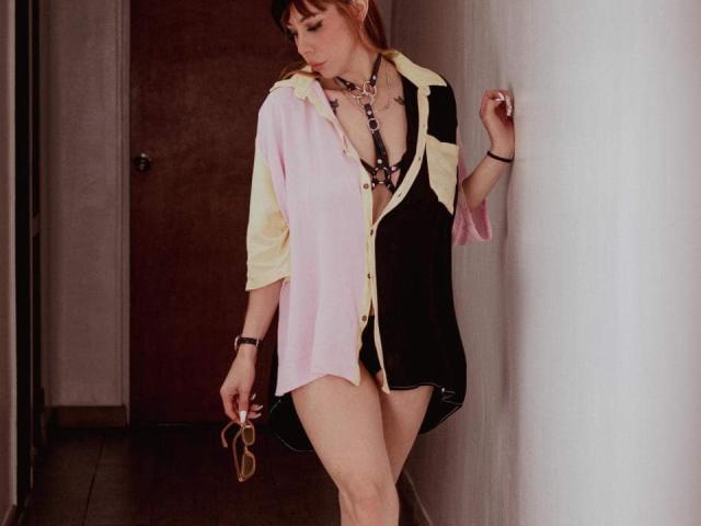 AriiannaHot - Live sex cam - 24624113