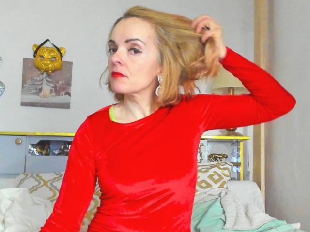 KateRouge - Live porn &amp; sex cam - 24624349