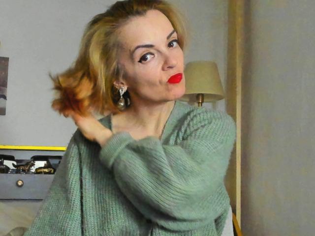 KateRouge - Porno na żywo i seks kamera - 24624461