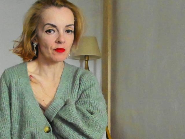 KateRouge - ライブポルノ&amp;セックスカム - 24624477