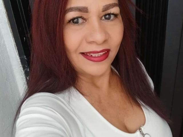 SofiaTaylor69 - Live porn &amp; sex cam - 24627205