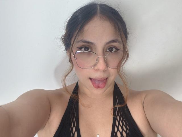 AmberlStha - Live porno og sexkamera - 24629221
