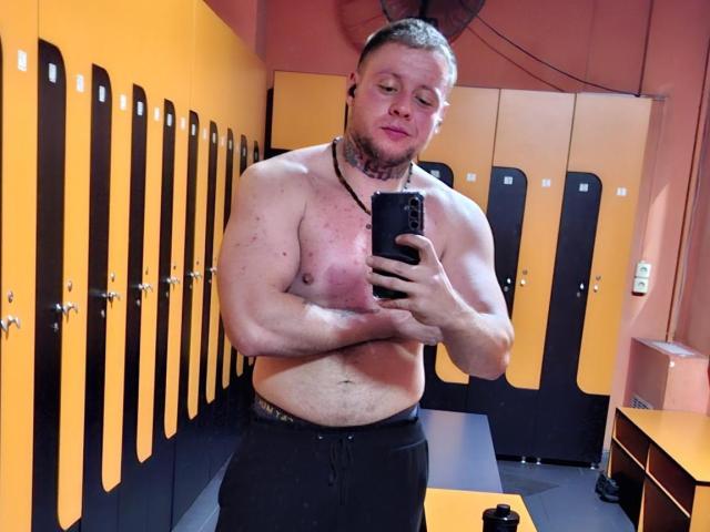 DennisSunshine - Live porn &amp; sex cam - 24630369