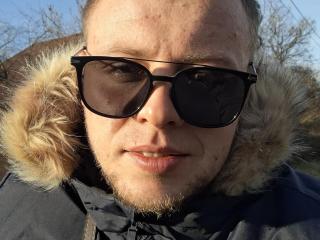 DennisSunshine - Live porn &amp; sex cam - 24630373