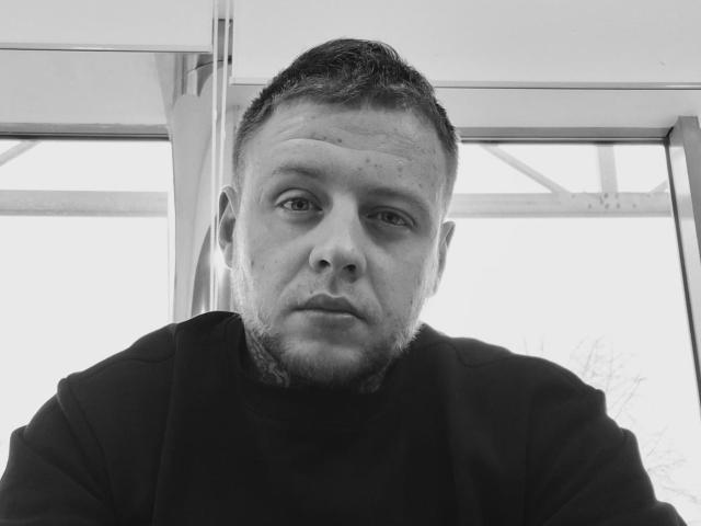 DennisSunshine - Live porn &amp; sex cam - 24630389