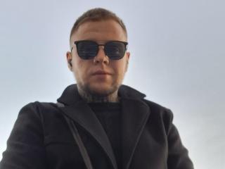 DennisSunshine - Live porn &amp; sex cam - 24630397