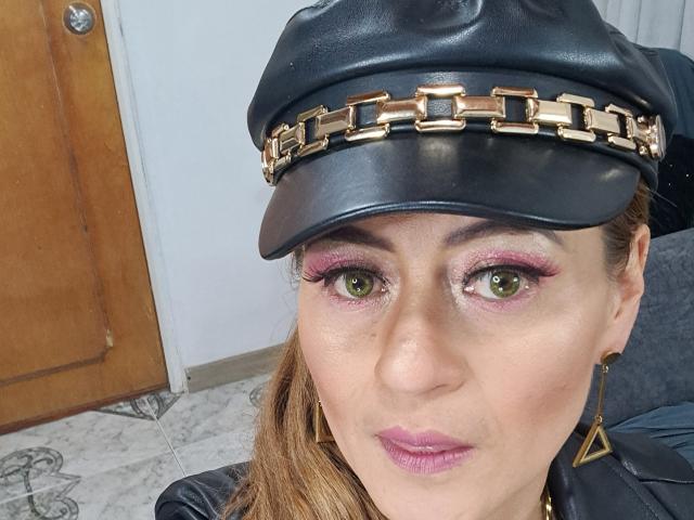 Maghenta - Live porn &amp; sex cam - 24631057
