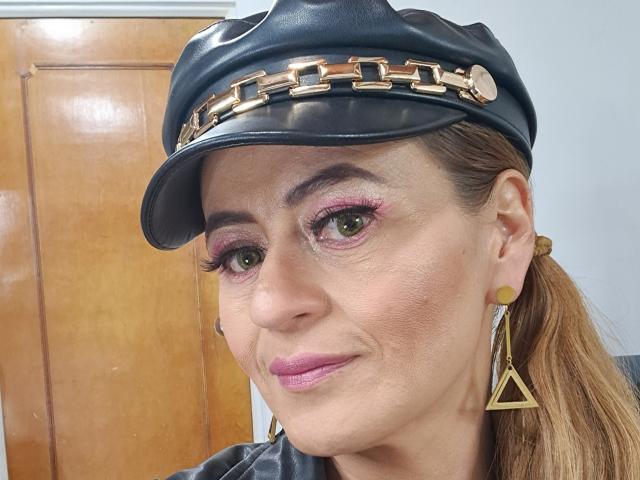 Maghenta - Live porn &amp; sex cam - 24631193