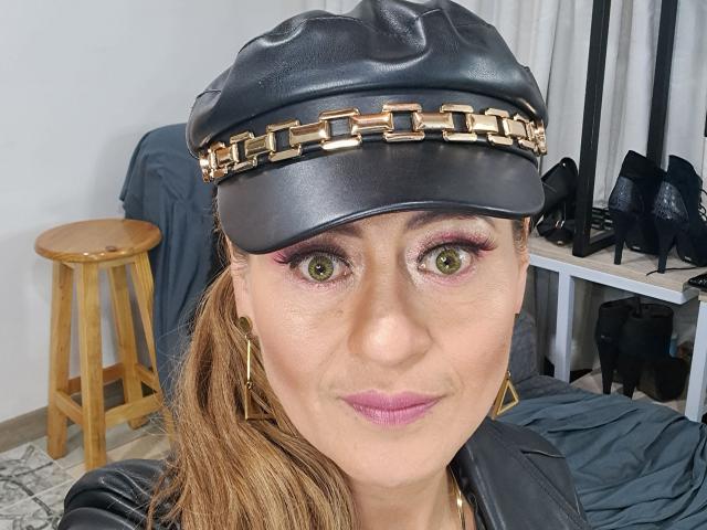Maghenta - Live porn &amp; sex cam - 24631261