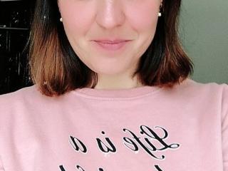 MelanieAhHot - Live porn &amp; sex cam - 24632425