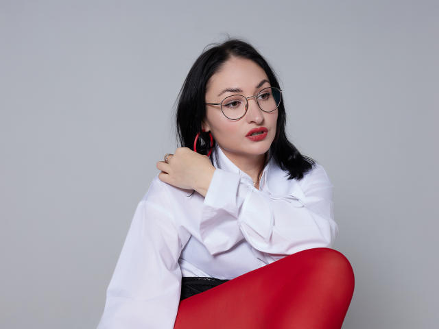 StefanaWinter - Live porn &amp; sex cam - 24635841