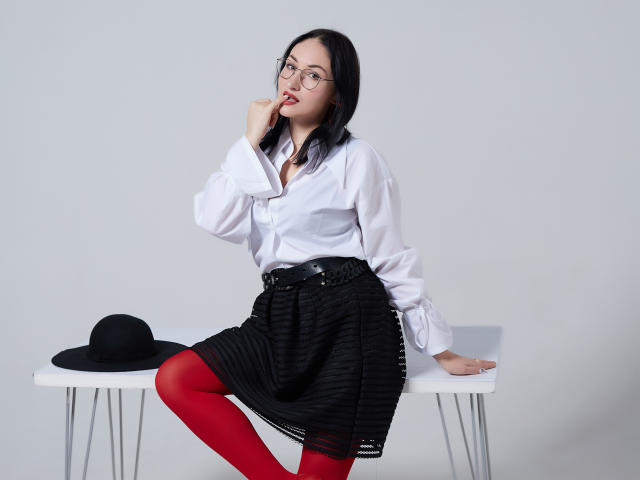 StefanaWinter - Live porn &amp; sex cam - 24635885