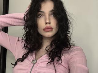 GloriaGriffin - Live porn &amp; sex cam - 24637125