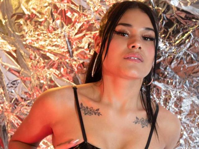 AliaCleark - Live porn &amp; sex cam - 24637857