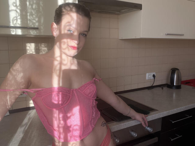 LinaShy - Sexe cam en vivo - 24639501