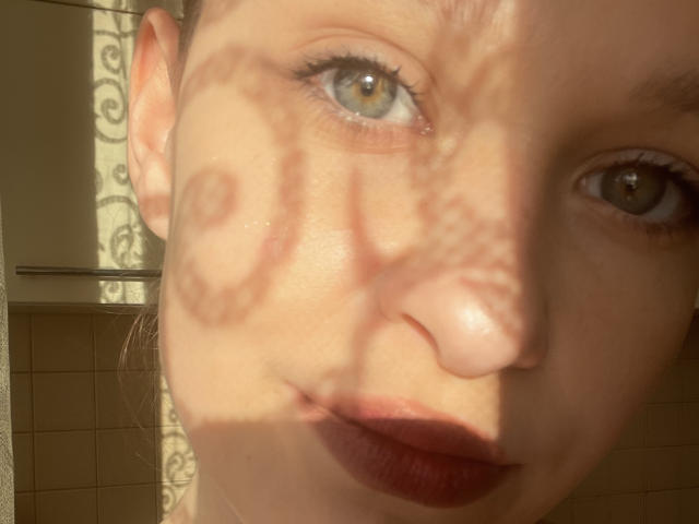 LinaShy - Live porn &amp; sex cam - 24639549