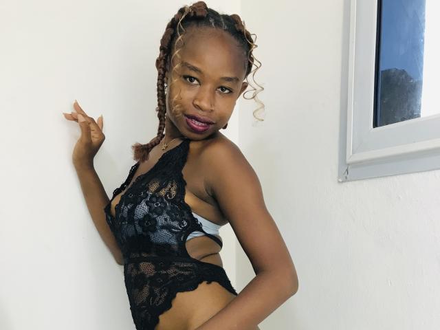 SalmaMagik - Sexe cam en vivo - 24640485