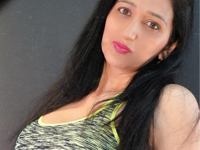 LarisaE - Sexe cam en vivo - 24640729