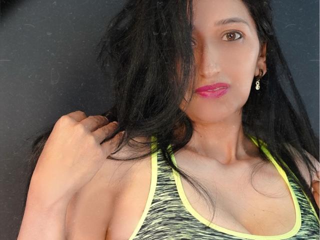 LarisaE - Sexe cam en vivo - 24640741