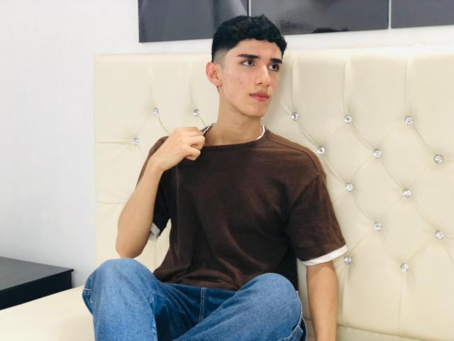 AngelOnopka - Live porn &amp; sex cam - 24642013