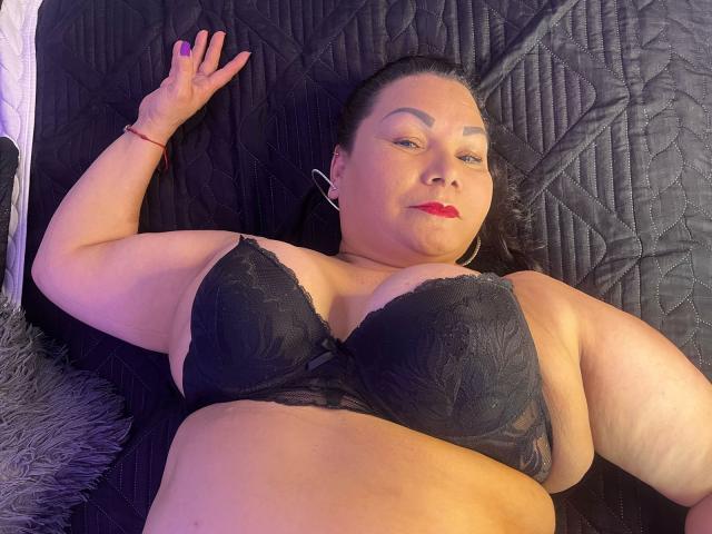 EllenaBoobs - Live porn &amp; sex cam - 24644349