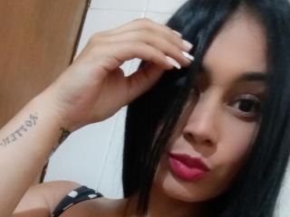 EmaRelling - Live porn &amp; sex cam - 24644565