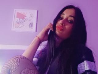 EmaRelling - Live porn &amp; sex cam - 24645385