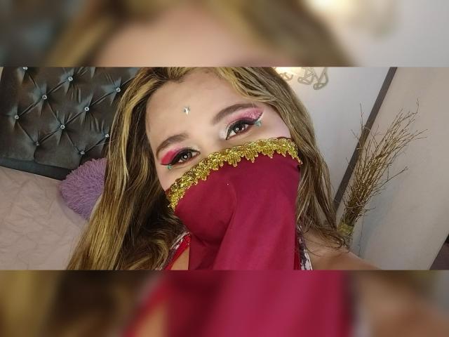 SalmaAzaman - Live porn &amp; sex cam - 24649433