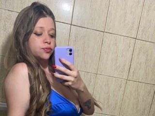 BeluSexy69 - Live porn &amp; sex cam - 24652825