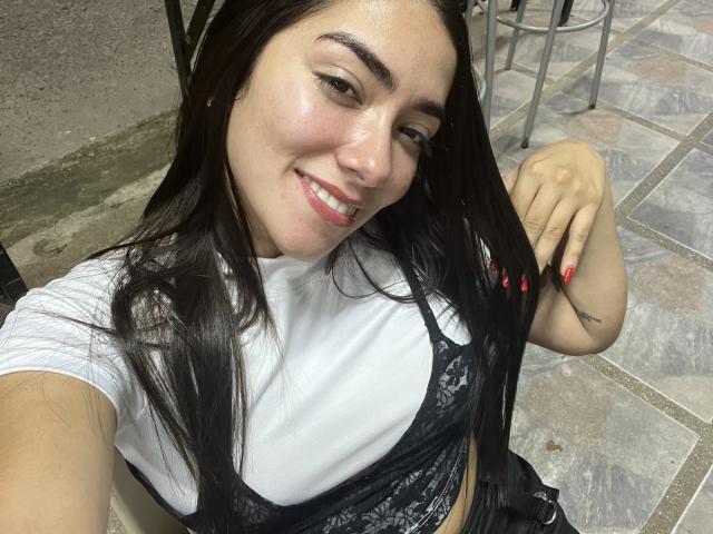 SharonKlart - פורנו בשידור חי ומצלמת סקס - 24653341