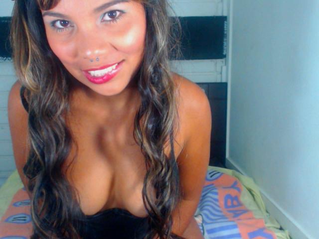 NaughtyCrazy - Sexe cam en vivo - 2465393