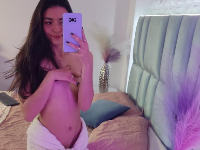 CanelleGarces - Live sex cam - 24655309