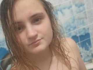 KristiRenny - Live Sex Cam - 24655649