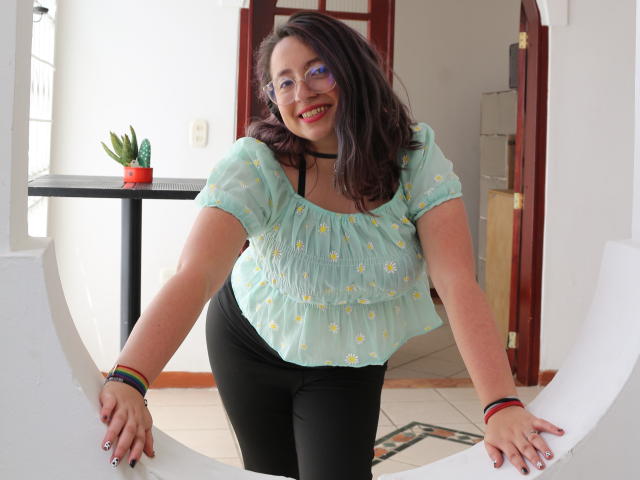 CinthiaWein - Élő pornó és szexkamera - 24656081