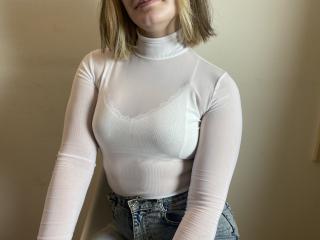 Meddi - Live porn &amp; sex cam - 24658669
