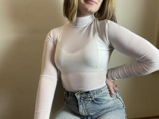 Meddi - Live porn &amp; sex cam - 24658689