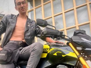 EnzoPratt - Live porn &amp; sex cam - 24664965
