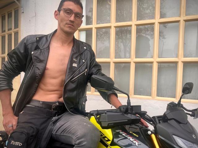 EnzoPratt - Sexe cam en vivo - 24664969