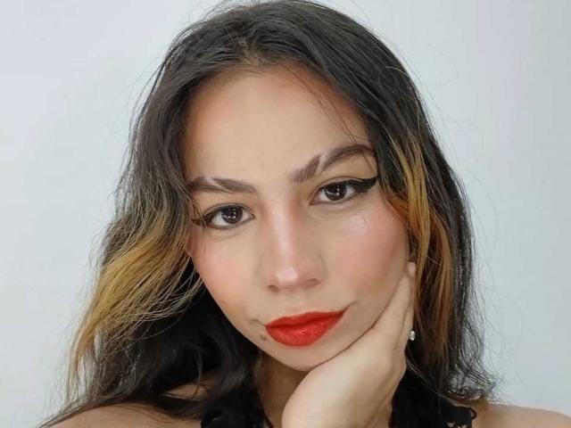 KatherinJohns - Porno na żywo i seks kamera - 24667861