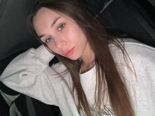 ElsaSexxy - сексуальная веб-камера в реальном времени - 24672285