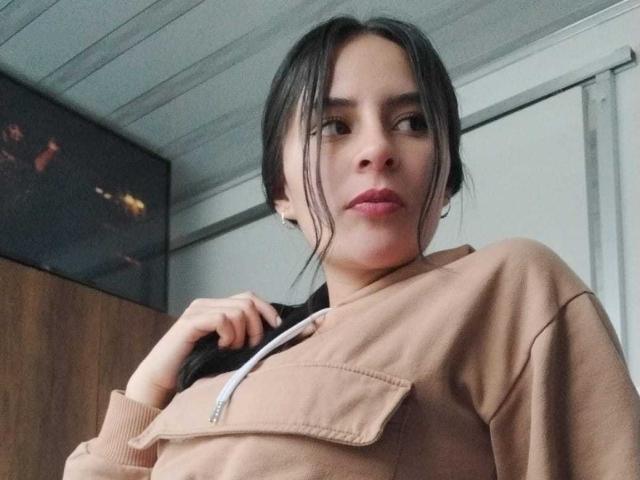 HayleeWaner - Live porn &amp; sex cam - 24677065