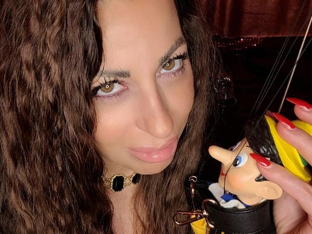 DomFrancaise - Live Sex Cam - 24677137