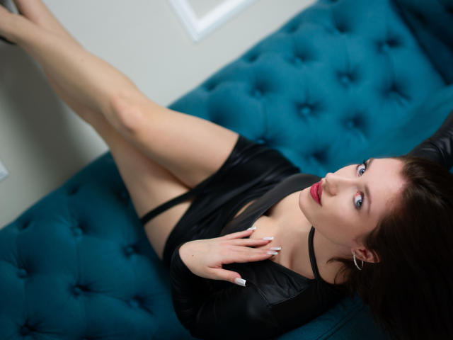 AlissaFlowers - сексуальная веб-камера в реальном времени - 24679609