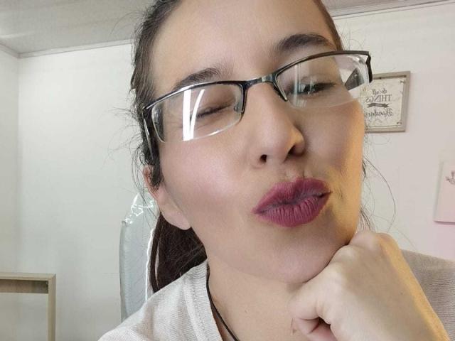 AntonnellaS - Live porn &amp; sex cam - 24681101