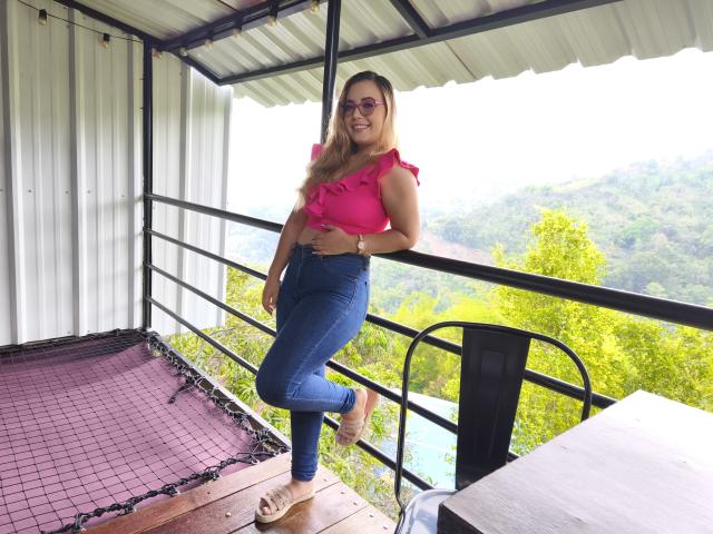 ZoeTobon69 - Live porn &amp; sex cam - 24684877