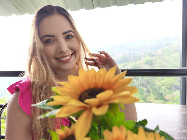 ZoeTobon69 - Live porn &amp; sex cam - 24684945